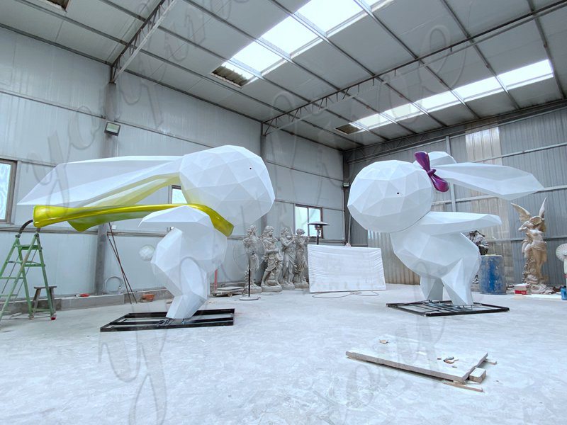 white rabbit sculpture-YouFine Sculpture (1)