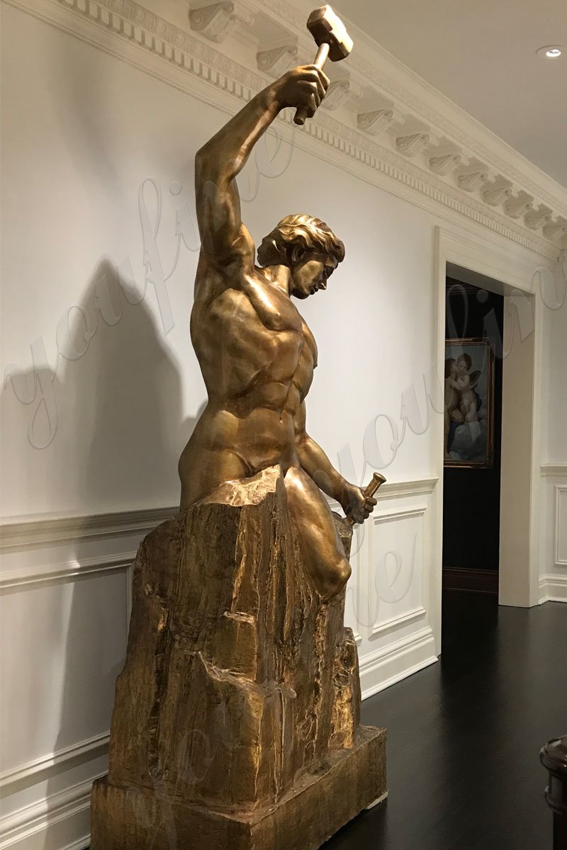 feedback-of-8-feet-tall-self-made-man-statue