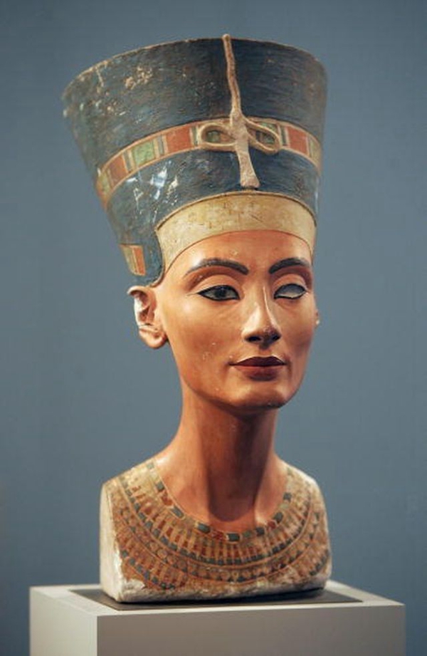 One Of The World Famous Top 10 Sculpture – The Egyptian Museum of Berlin