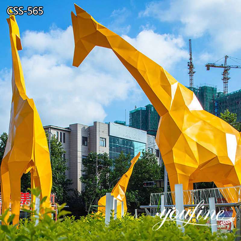  » Stainless Steel Giraffe Garden Statue Geometric Colorful Design for Sale CSS-565 Featured Image