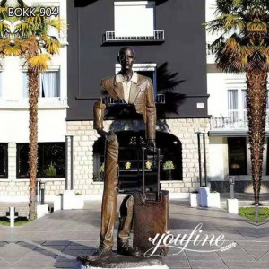  » Famous Life-size Bruno Catalano Sculpture for Sale BOKK-904