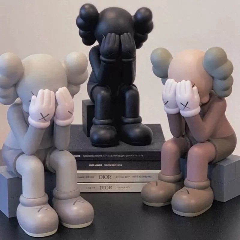 Fiberglass kaws statue- YouFine Sculpture