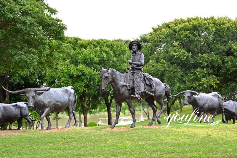 Full Size Bronze Cowboy Riding Horse Statue for Outdoors (7)