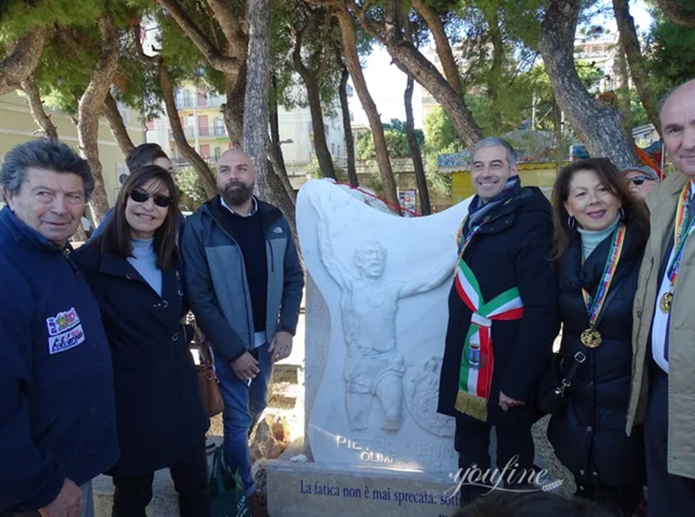 Italian marble Pietro Mennea relief memorial feedback
