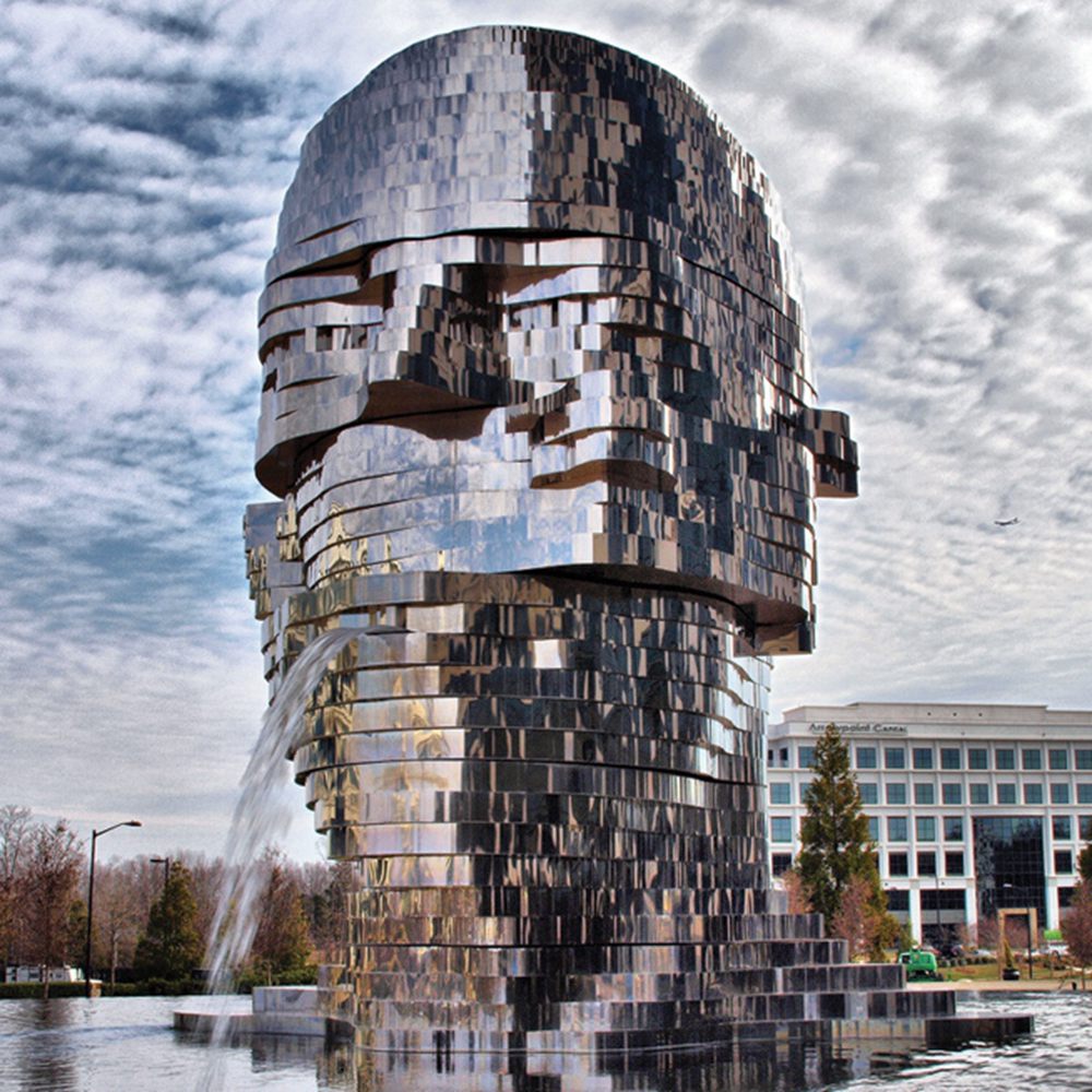Metropolis, Prague – David Černý Sculpture