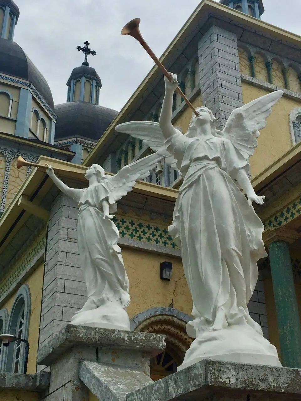 Most Common Catholic Angel Statues in Churche