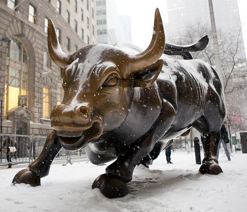 New York's Charging Bull Sculpture