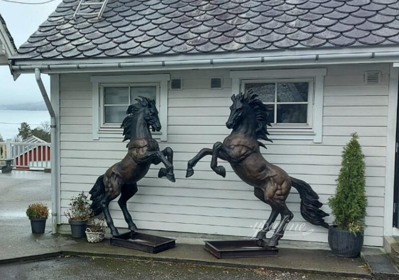 Norwegian bronze horse jumping statues feedback