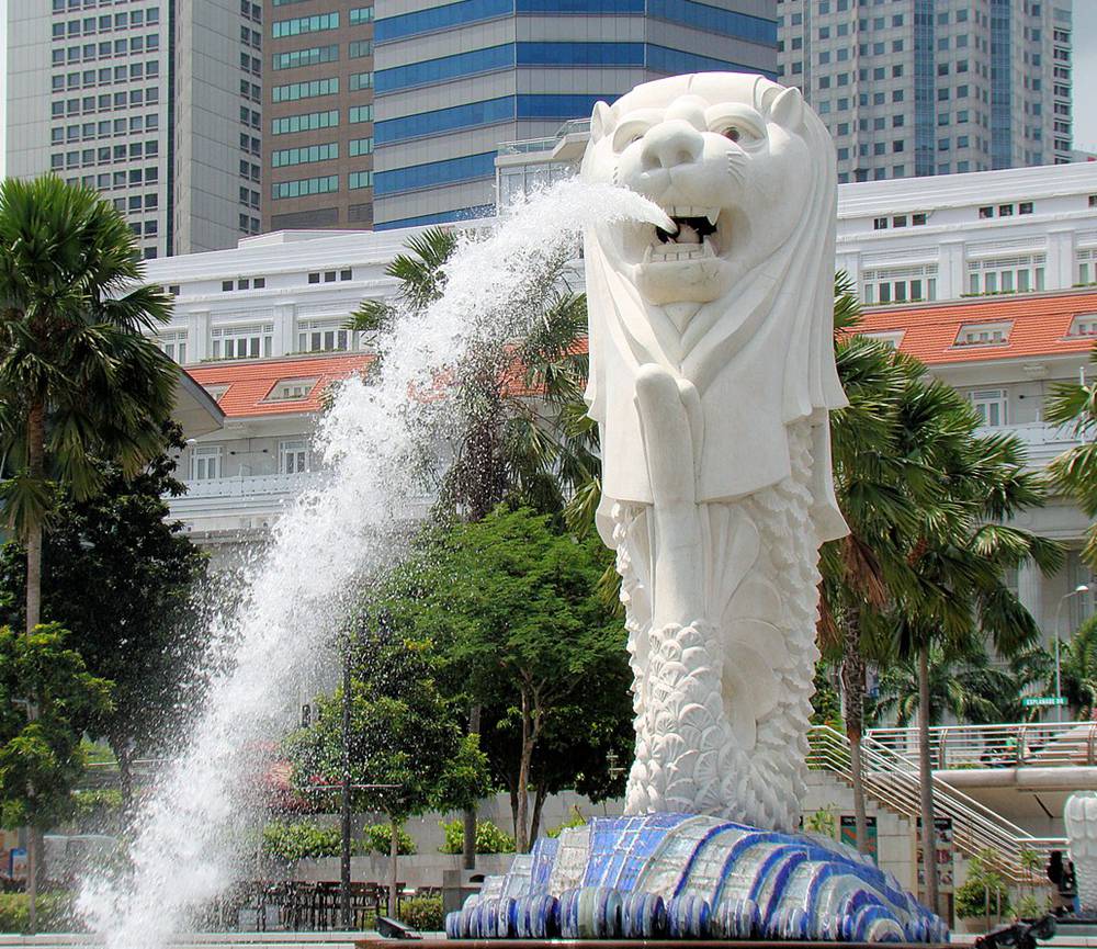 Singapore's Merlion Sculpture