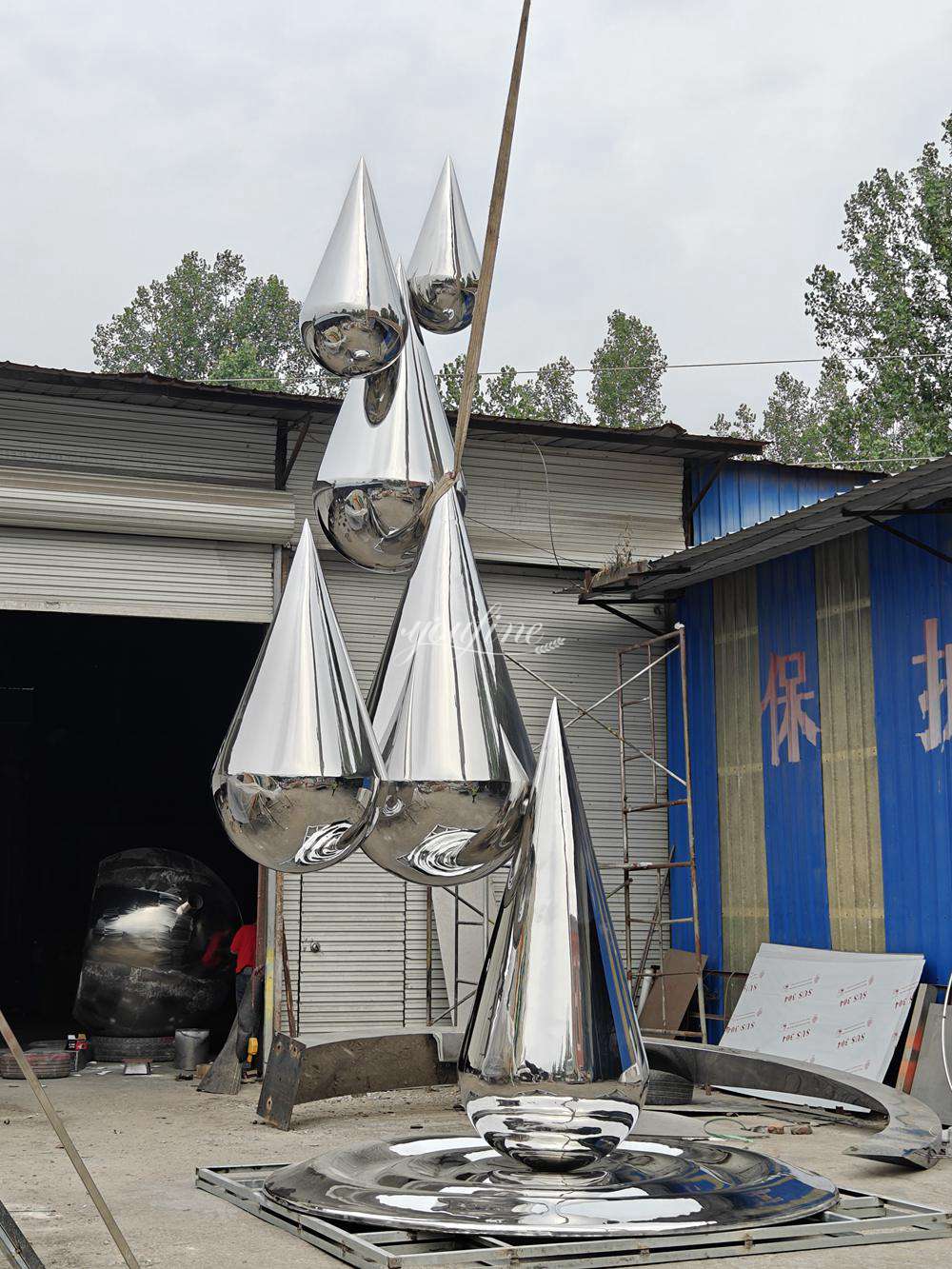 Stainless Steel Water Drop Sculpture Finished Display