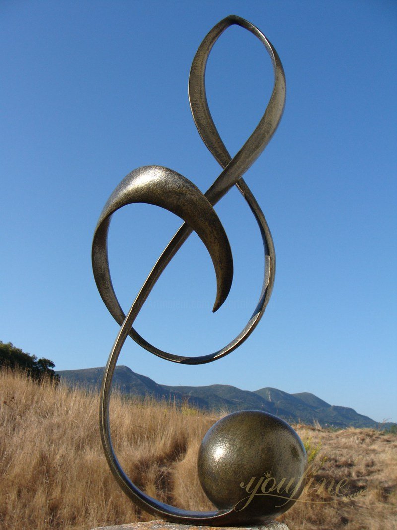 Stunning Bronze Treble Clef Sculpture for Outdoor Decoration