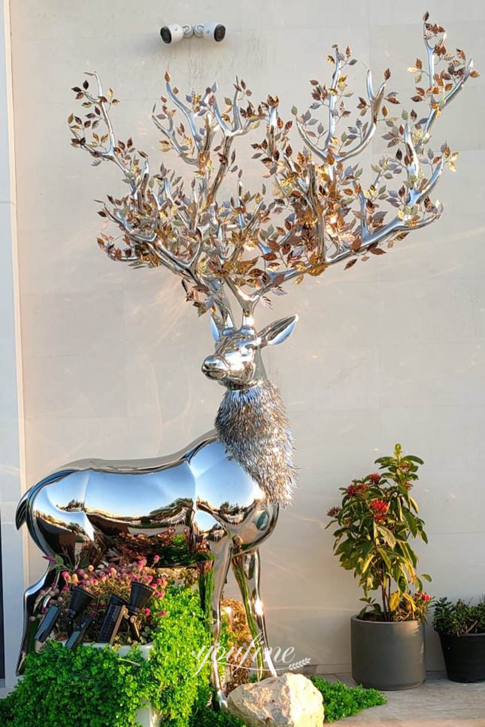 UAE Modern Stainless Steel Deer Sculpture Feedback