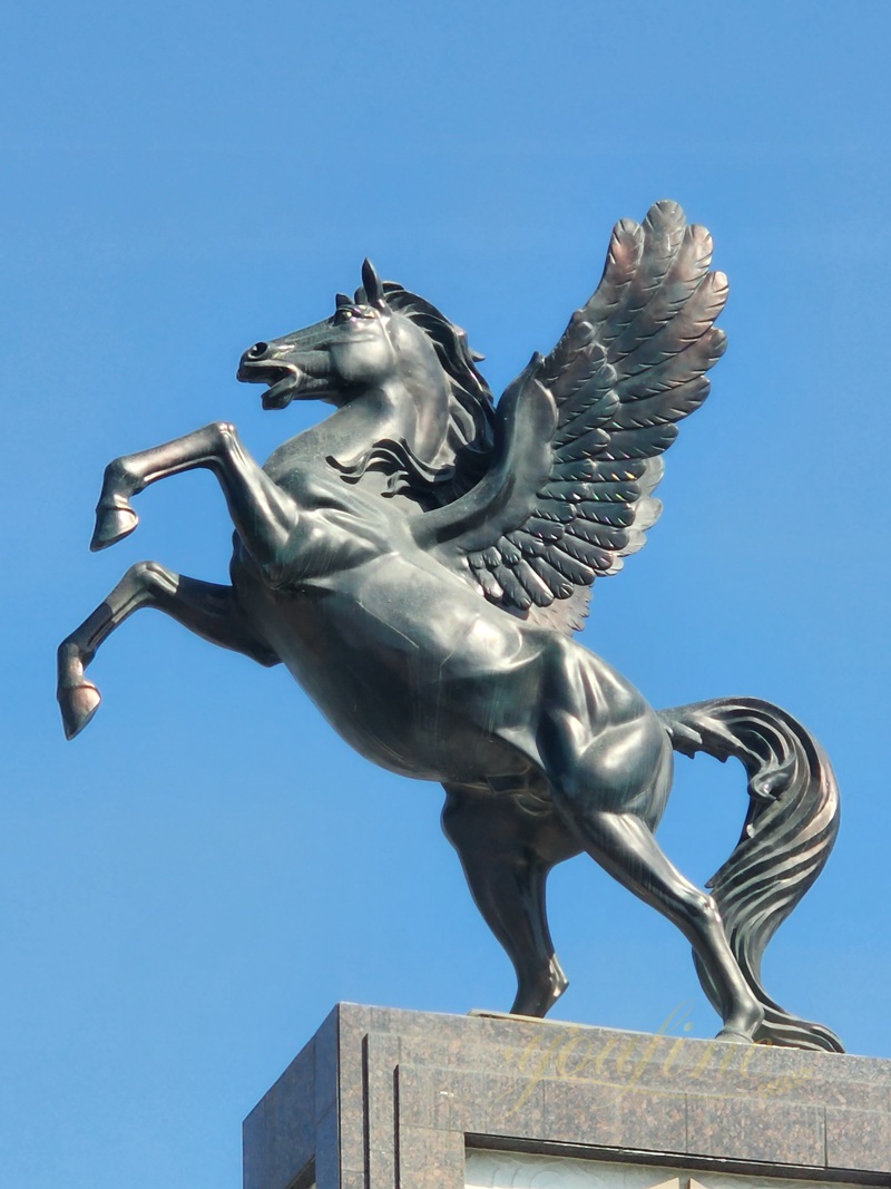 Winged Horse Pegasus Statue