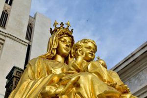  » Golden Bronze Virgin Mary with Baby Jesus Statue BOK1-388