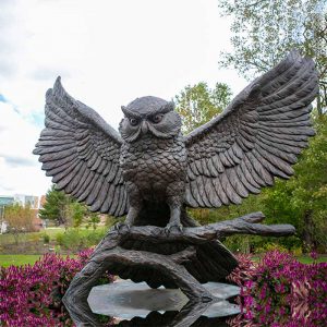  » Realistic Bronze Flying Owl Sculpture for Garden