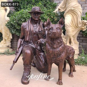 Outdoor Life Size Bronze Solider Statue with Dog for Sale BOKK-873