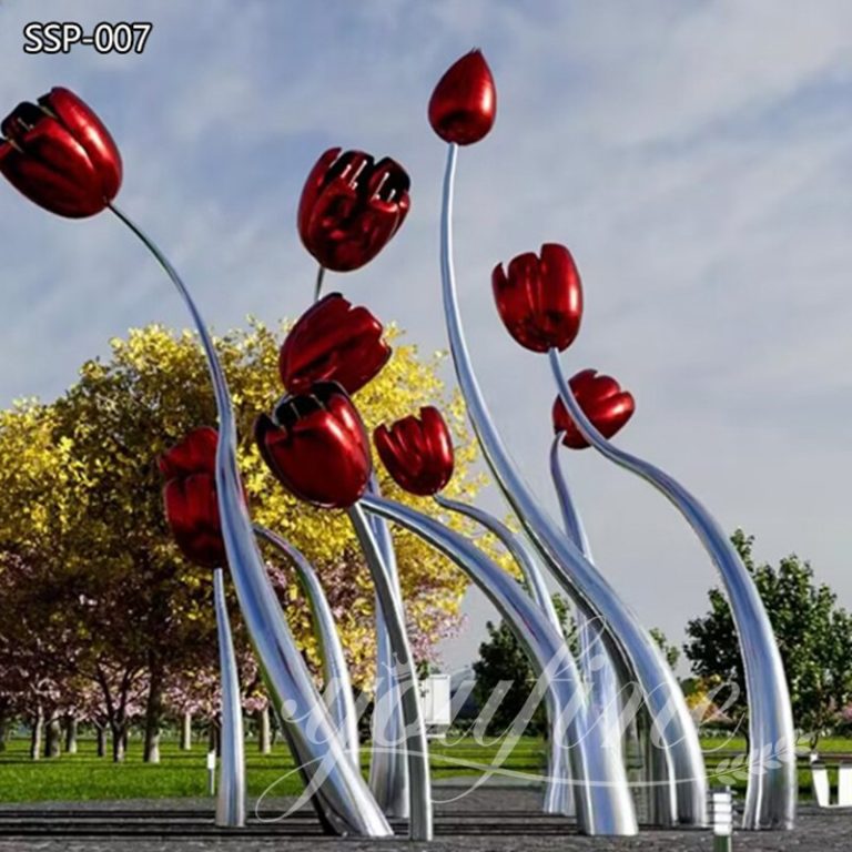 giant tulip sculpture