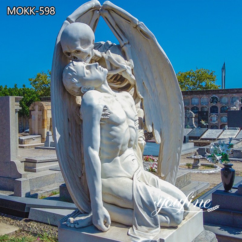 White Marble Kiss of Death Statue Replica for Sale