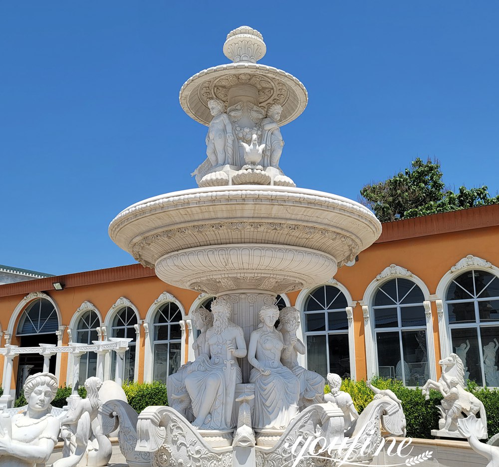large white marble Fontaines de la Concorde detail