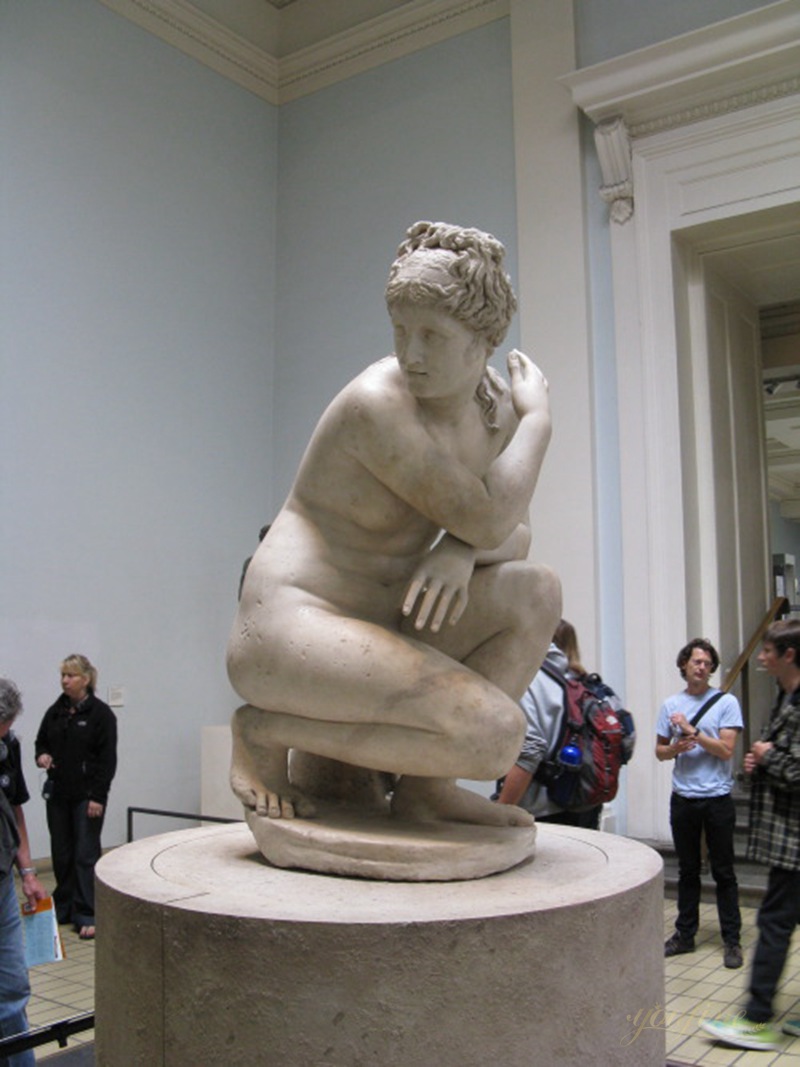 marble aphrodite statue - Crouching Venus