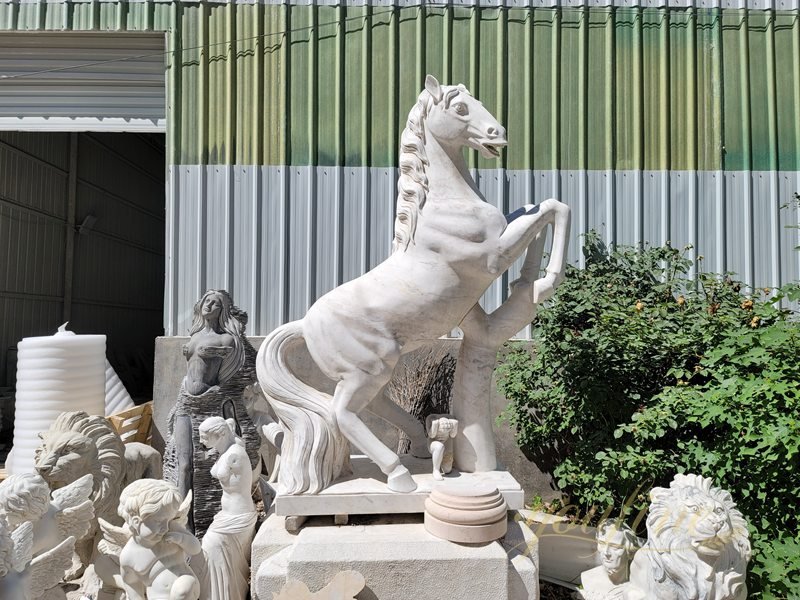 white marble horse statue